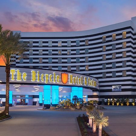 Hotel Parkwest Bicycle Casino Bell Gardens Exterior foto