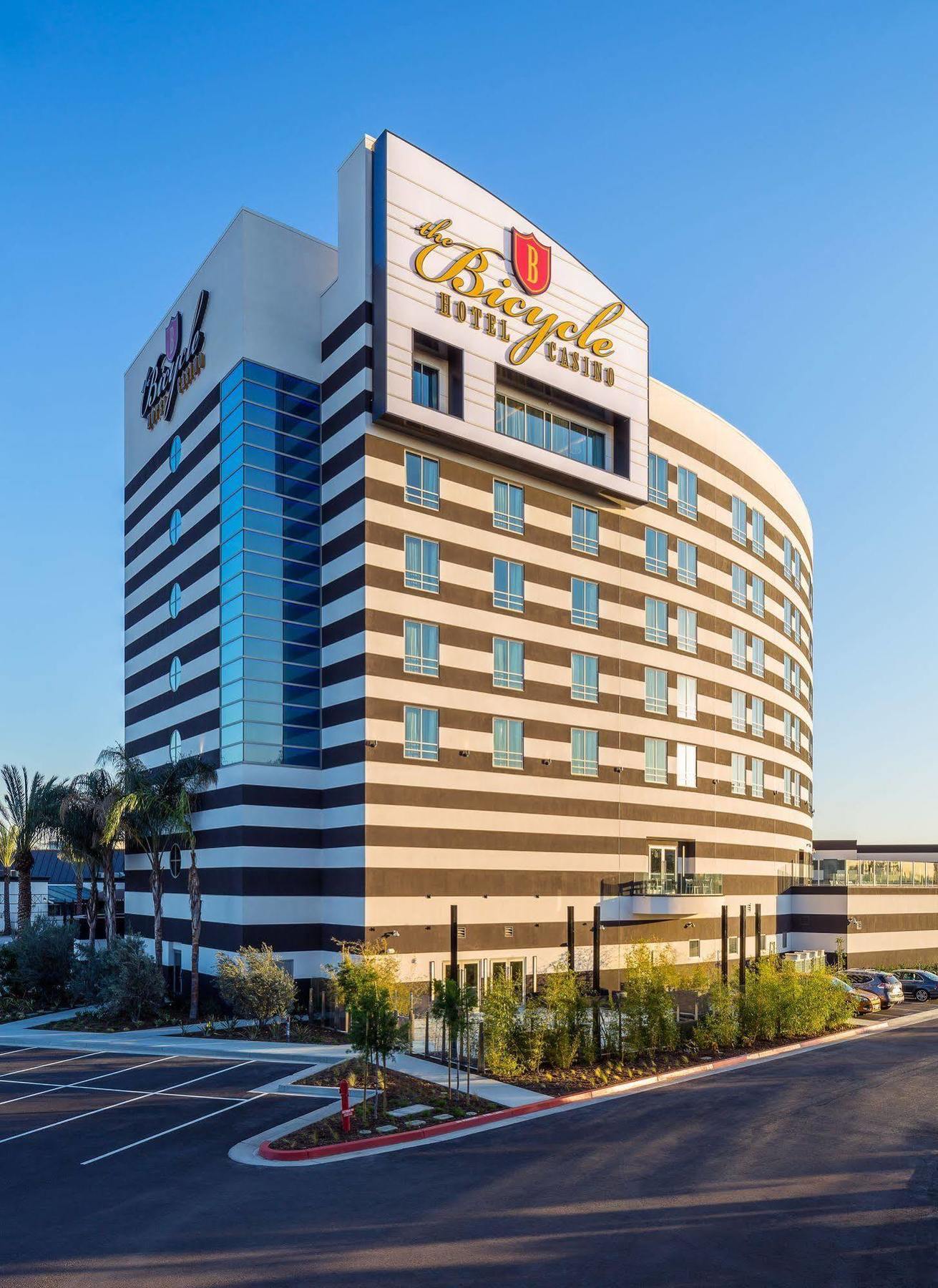 Hotel Parkwest Bicycle Casino Bell Gardens Exterior foto